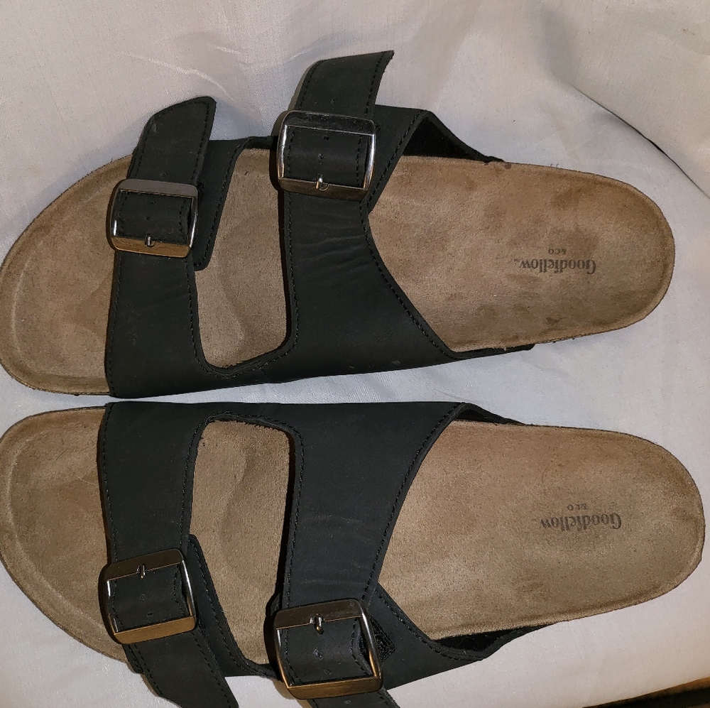 Goodfellow sandals